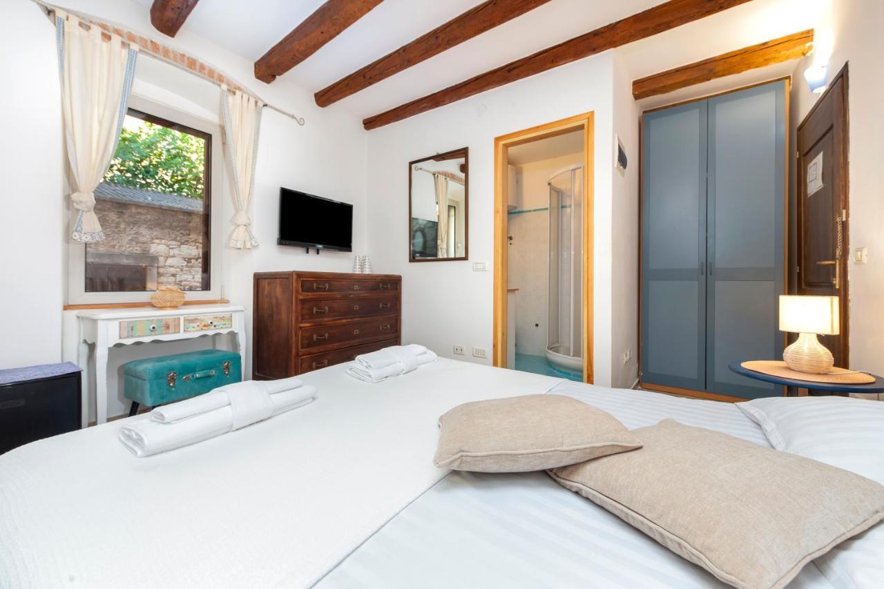 Revera Rooms Rovinj Extérieur photo